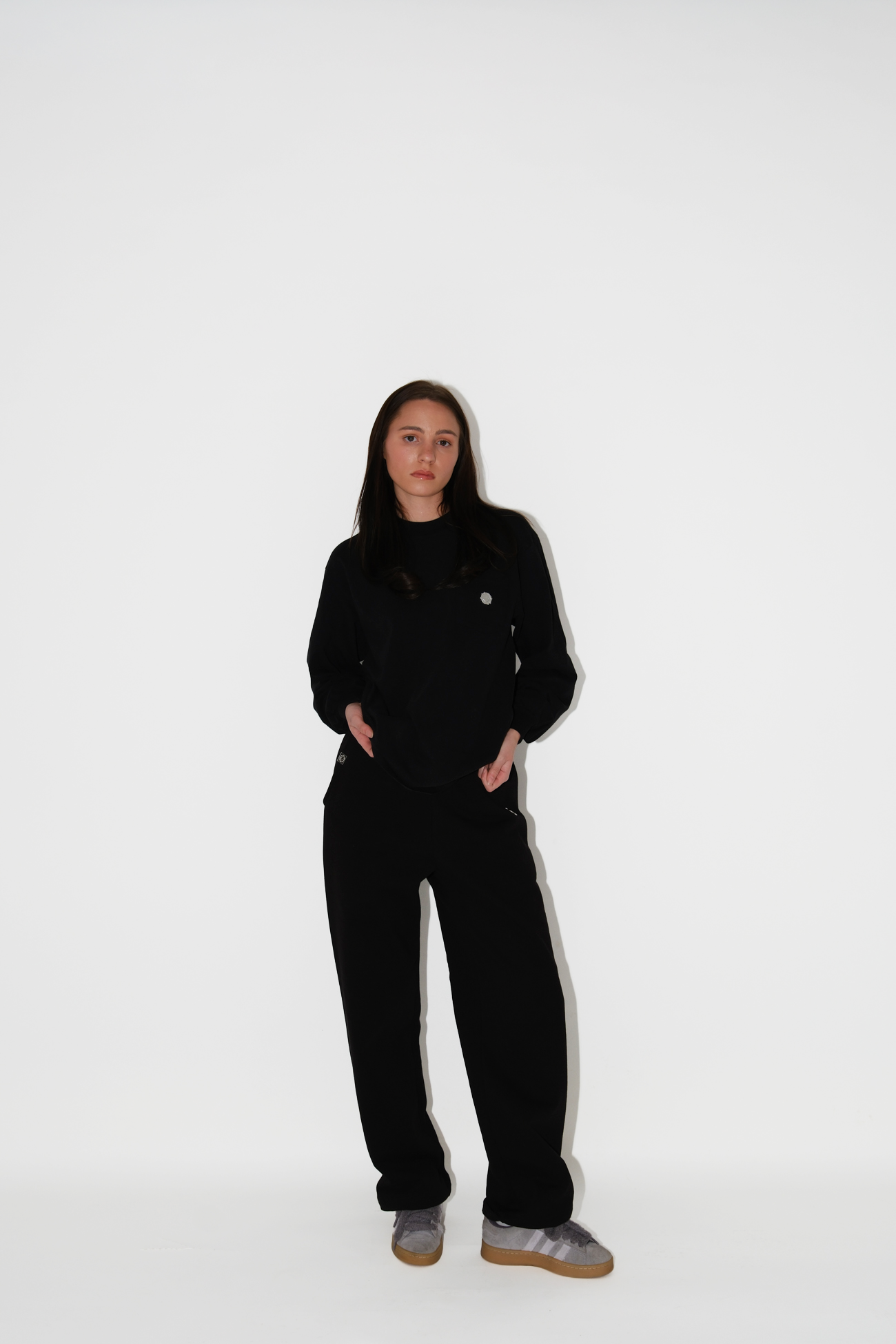 black "hardware" longsleeve